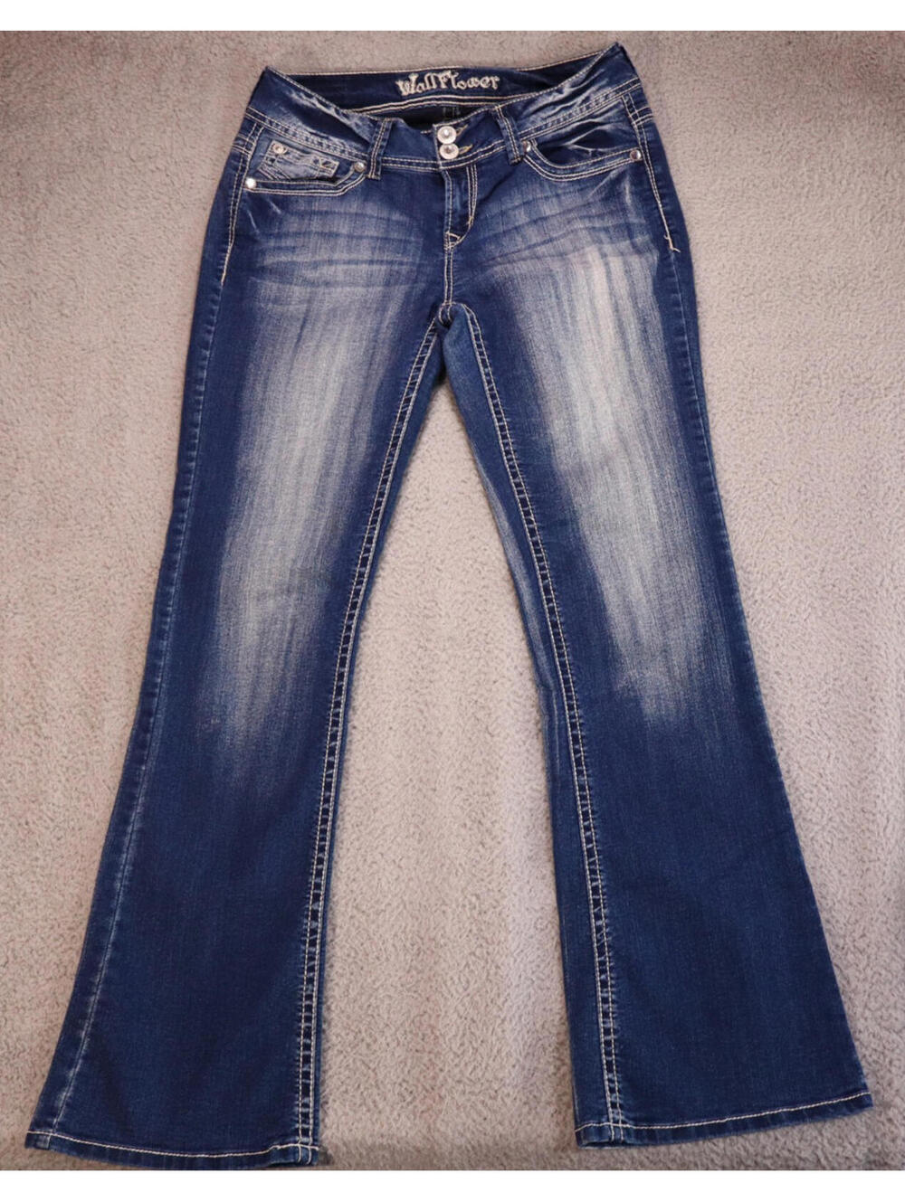 Wallflower Jeans Women sz 9 Embroider Rhinestone y2k wide